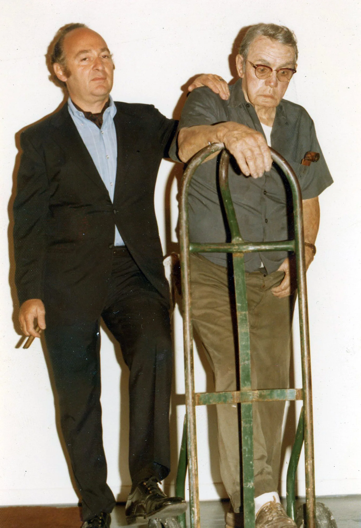 Ivan Karp of OK Harris with Duane Hanson sculpture, 1975