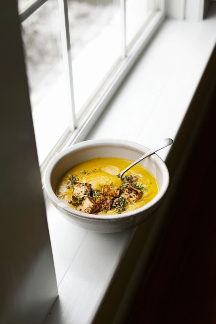 WINTER SQUASH SOUP WITH CURRY AND COCONUT | Tara O'Brady