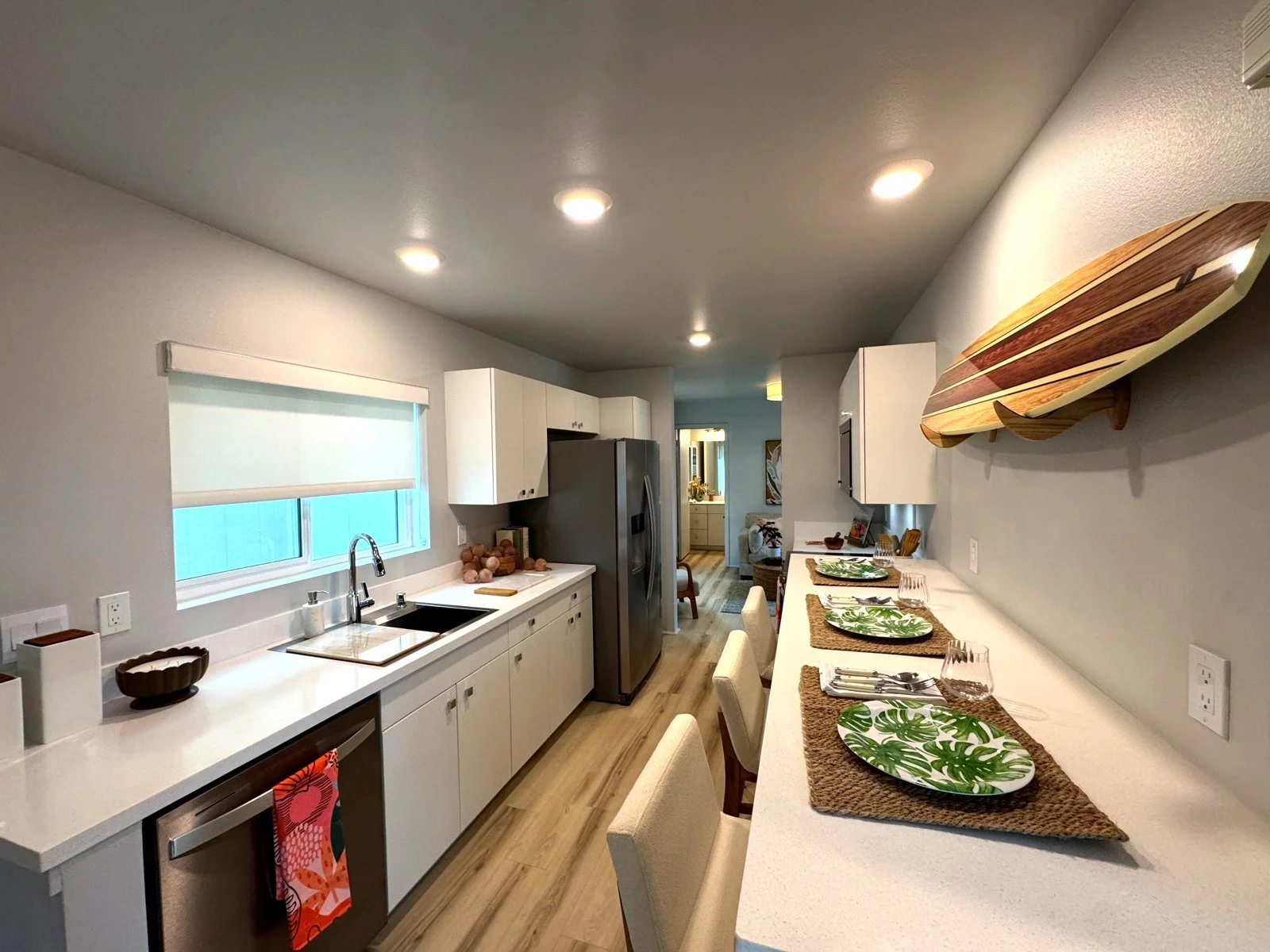 ahakea-hoopili-kitchen-bar.jpg