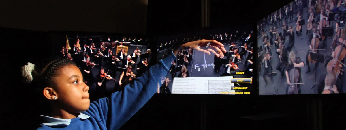 ConductorPod Girl_uos_c_Geoff_Brown_PA.jpg