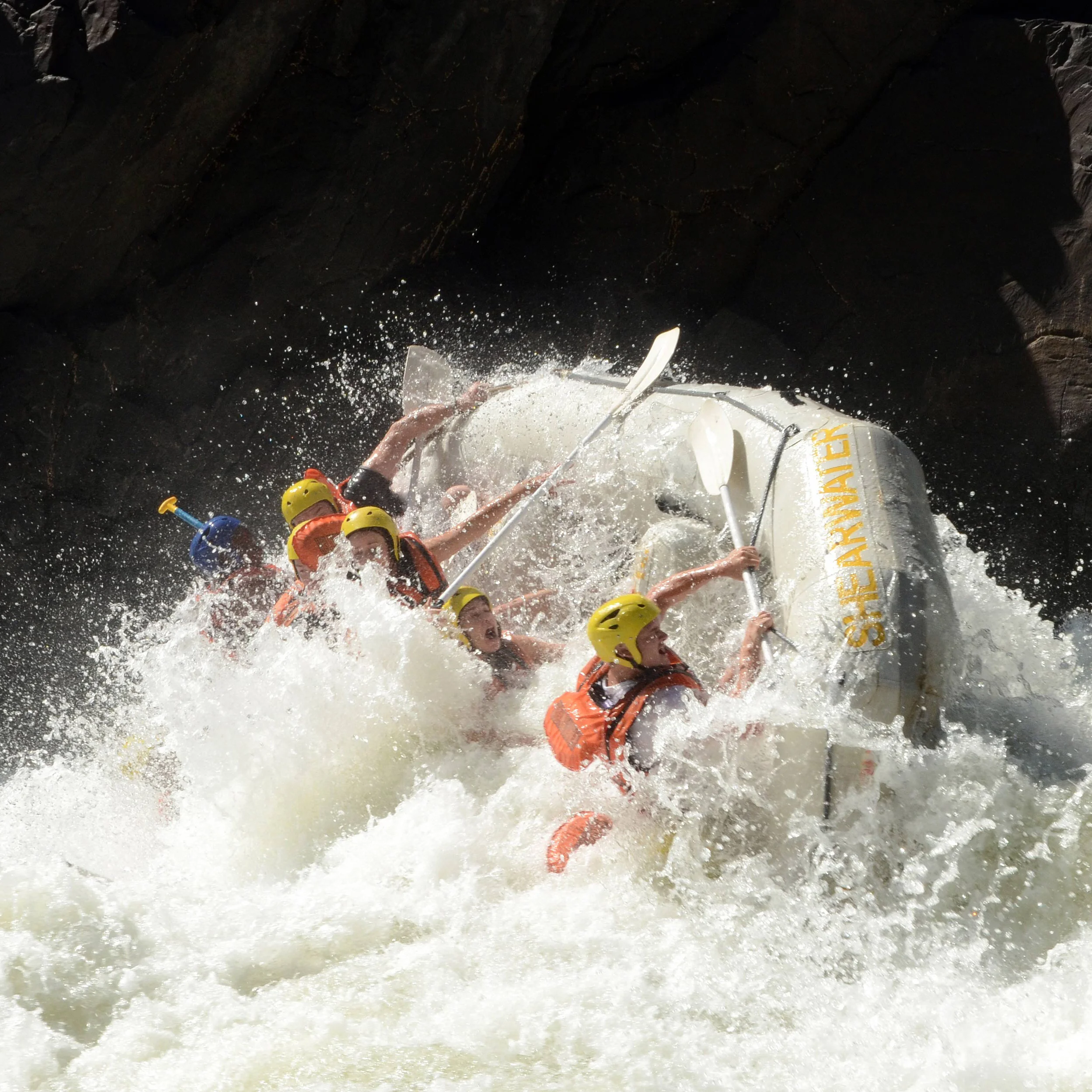 rafting.jpg