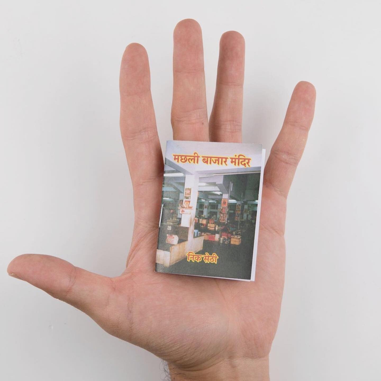 How sweet is this palm-sized mini zine by @sicknethi!? Featuring photographs of mandirs or shrines at a fish market, it was printed in New Delhi alongside Nick&rsquo;s first monograph, Khichdi (Kitchari), with @brianpaullamotte for @dashwood_books. 
