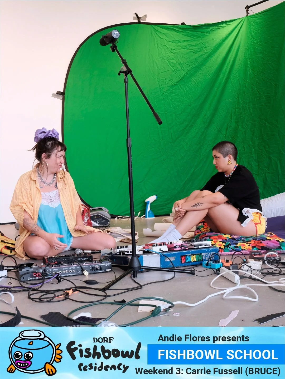 This past weekend at Fishbowl School, resident Andie Flores (@bidibidibummer) welcomed musician Carrie Fussell (BRUCE) (@bruceisforlovers ) into the Fishbowl for a wildly fun session of instrumental experimentation, harmonizing about heartbreak, and 