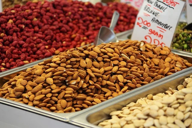 One of the best snacks for People with Diabetes is...