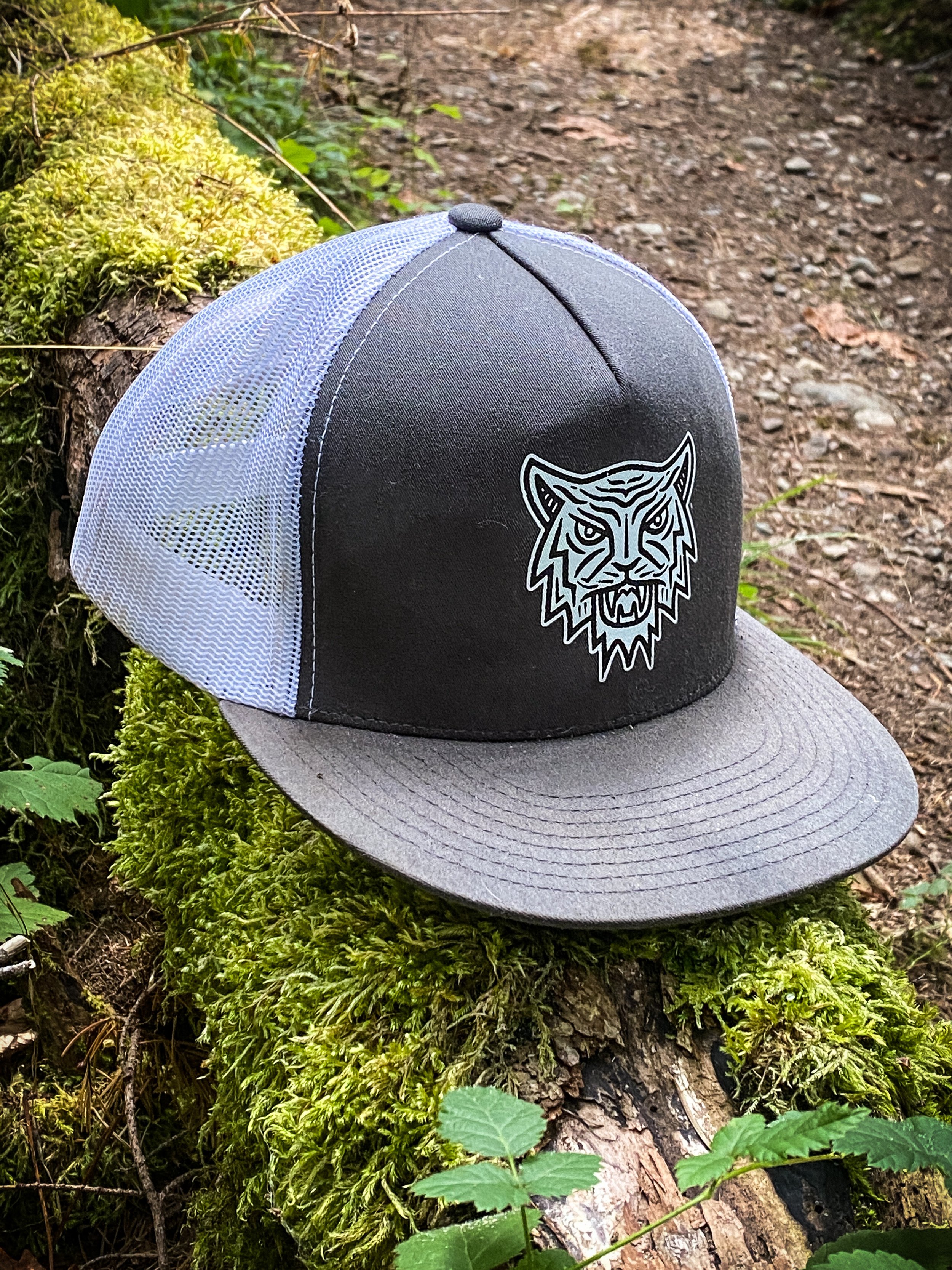 2023 Tiger Claw Flat Bill Trucker - Grey/White