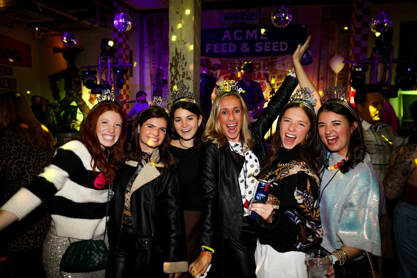 We sure had us a a time on New Year&rsquo;s Eve! Thank you to everyone who came out and celebrated with us 🥂

The full photo album is over on our Facebook page! Go check &lsquo;em out 💕

Photos by @kycahillphotos 

#nashville #nye #broadwaynashvill