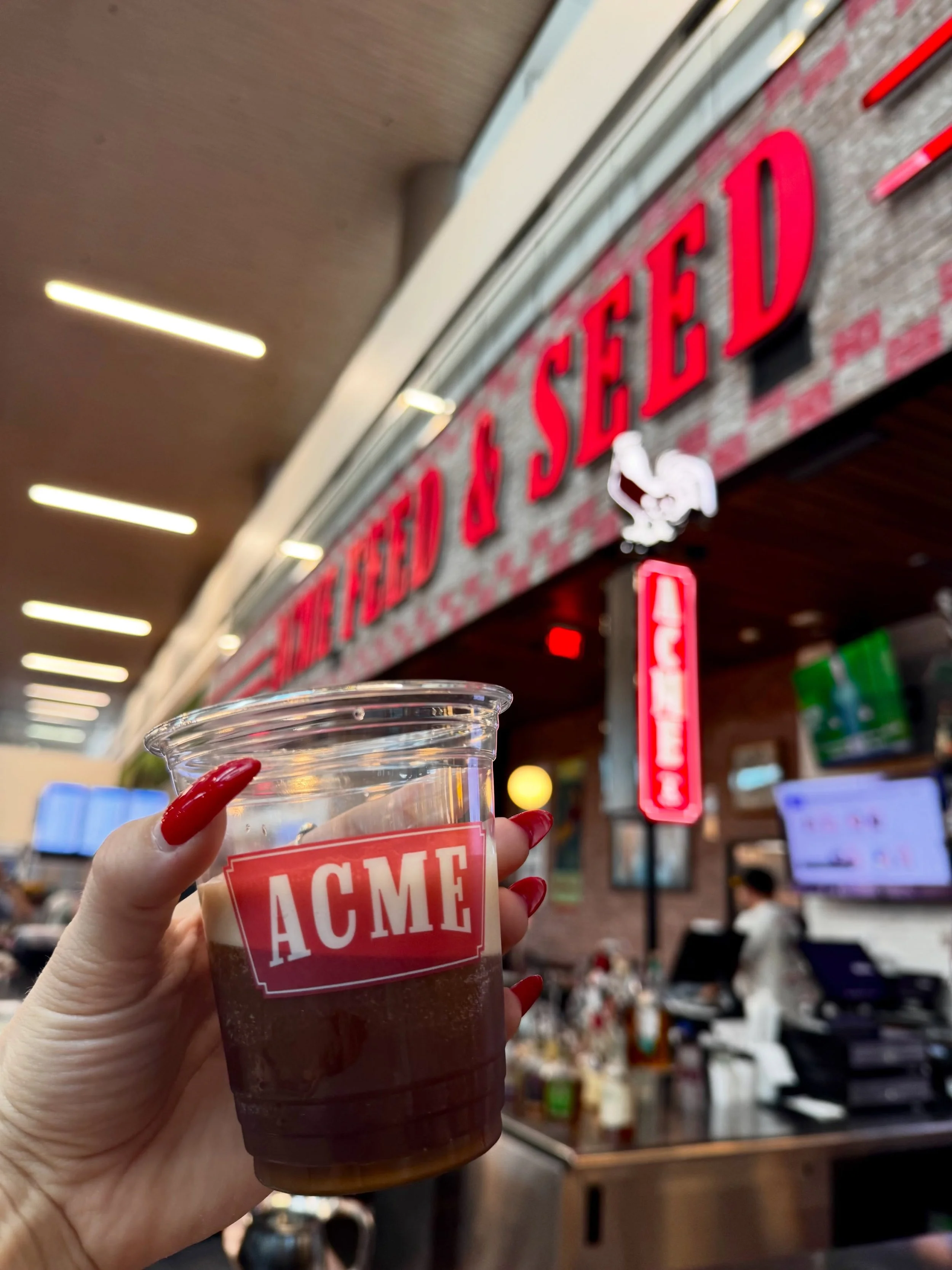 Are you flying out of Dolly Parton International Airport this weekend? Stop by our airport location, right past TSA, to celebrate 9/25 day 🦋

@flynashville has a full day of celebration planned! Check out their socials to learn more.