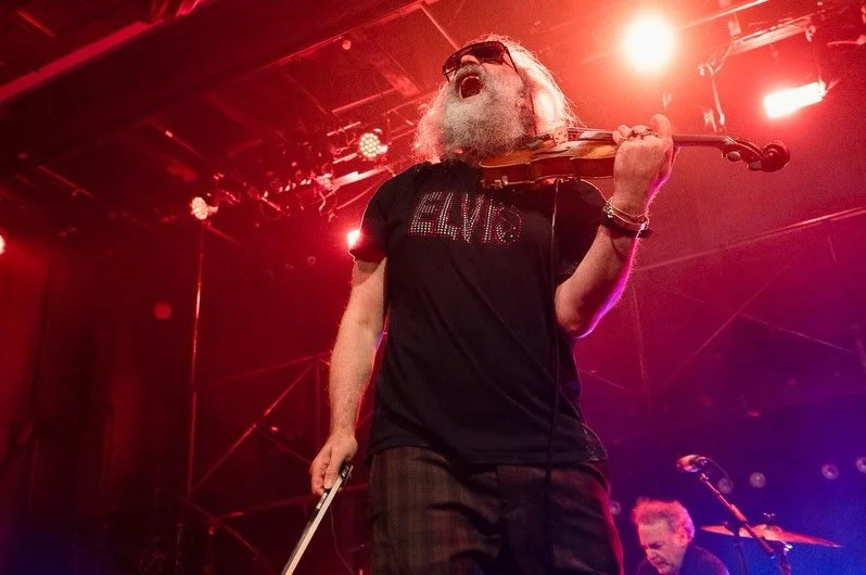 Warren Ellis and the Dirty Three at The Concert Hall 26/04/10

#livemusic #livemusicphotography #concertphotography