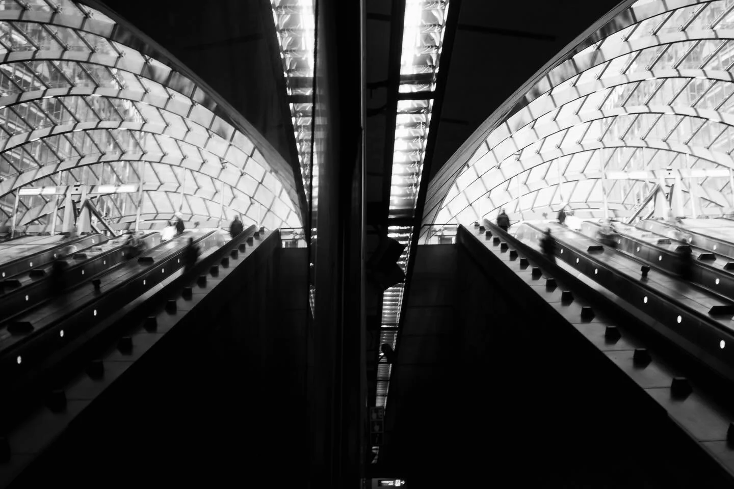 Back to posting new work.  This one was at Canary Wharf in London. 

#canarywharf 
#streetphotography_bw 
#fuji 
#geometry 
#reflection