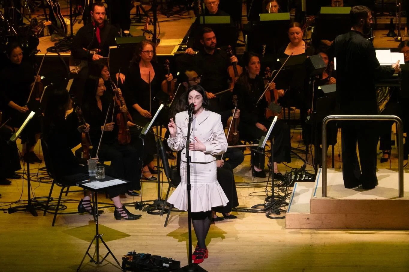 Kicking off the Canada Day holiday with St Vincent and Orchestra at Roy Thomson Hall. 

#supportlivemusic 
#hereswherethestringscomein
#stvincent