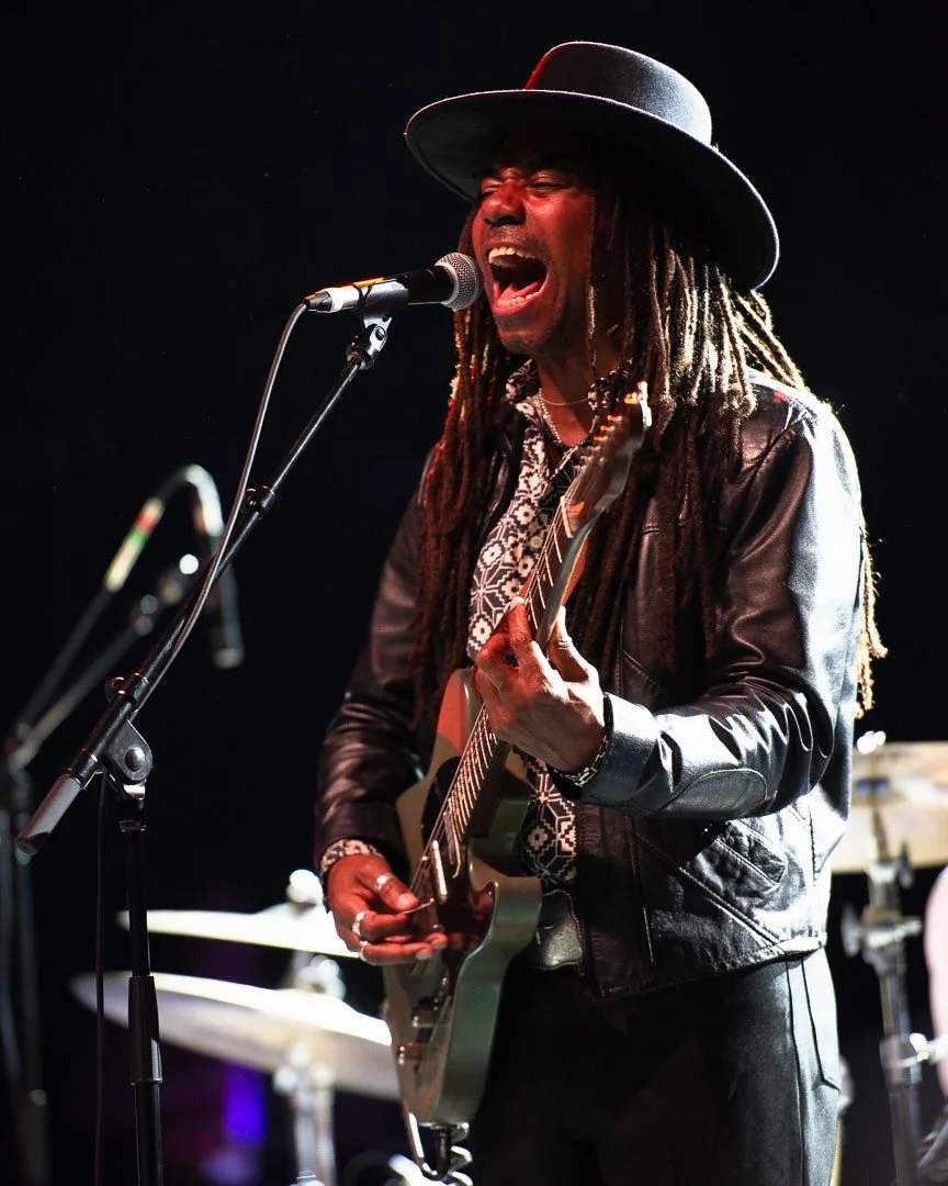 Great set by Julian Taylor Band supporting The Jayhawks at the Danforth Music Hall on Friday Night

#supportlivemusic 
#concertphotography 
#livemusicphotography 

@juliantaylormusic 
@weare_inthefuture