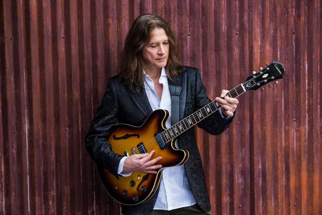 Blair’s Conversations Series welcomes five-time Grammy nominee and guitar virtuoso Robben Ford