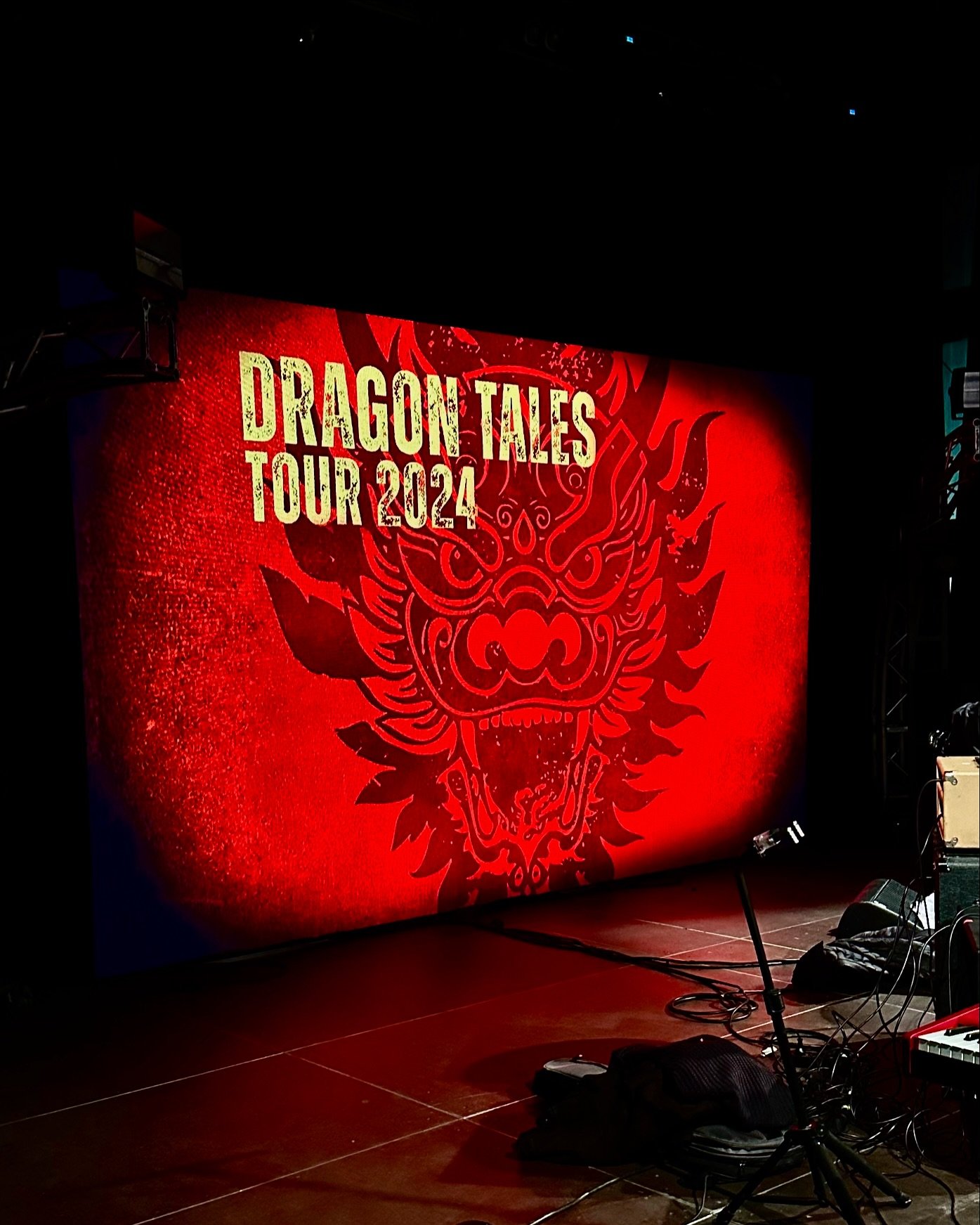 Dragon Tales tour Italy - first three shows photo dump. 

🔥🐲🐲🐲🐲🔥

@darryljonesbassist 
@garyhusband1 
@larrygoldings 

@adolfogalli61 
@dumbleamps 

📸
@milamphotoarts 
@__iamizz__