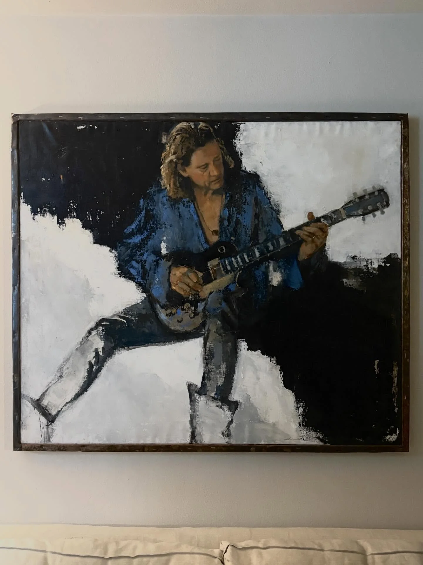 We went to visit my good friend and Italian promoter @adolfogalli61 yesterday and there was this painting in his downstairs home studio. He had it done years ago but time I had seen&hellip;touching for me.