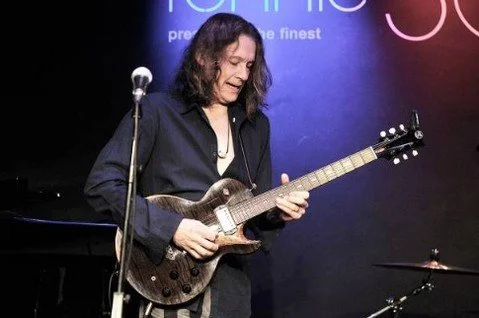 5th July 2010, @officialronnies in Soho, London
&deg;
&deg;
#tbt