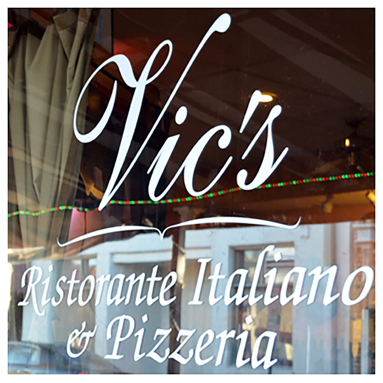 Vic's Italian Restaurant & Pizzeria
