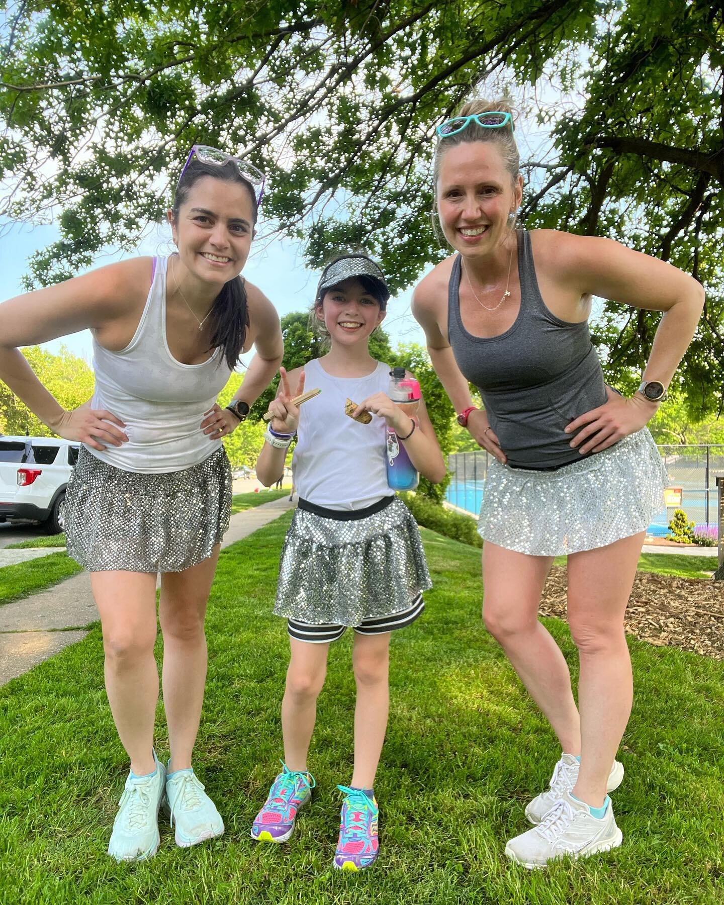 We slept in this morning and joined Lila for her #GirlsOnTheRun practice 5k this afternoon! 

She freaking crushed it! We started with :30/:30 intervals and switched down to :15/:30, getting FASTER as we went on!! Lila is going to ROCK her race!! 

#
