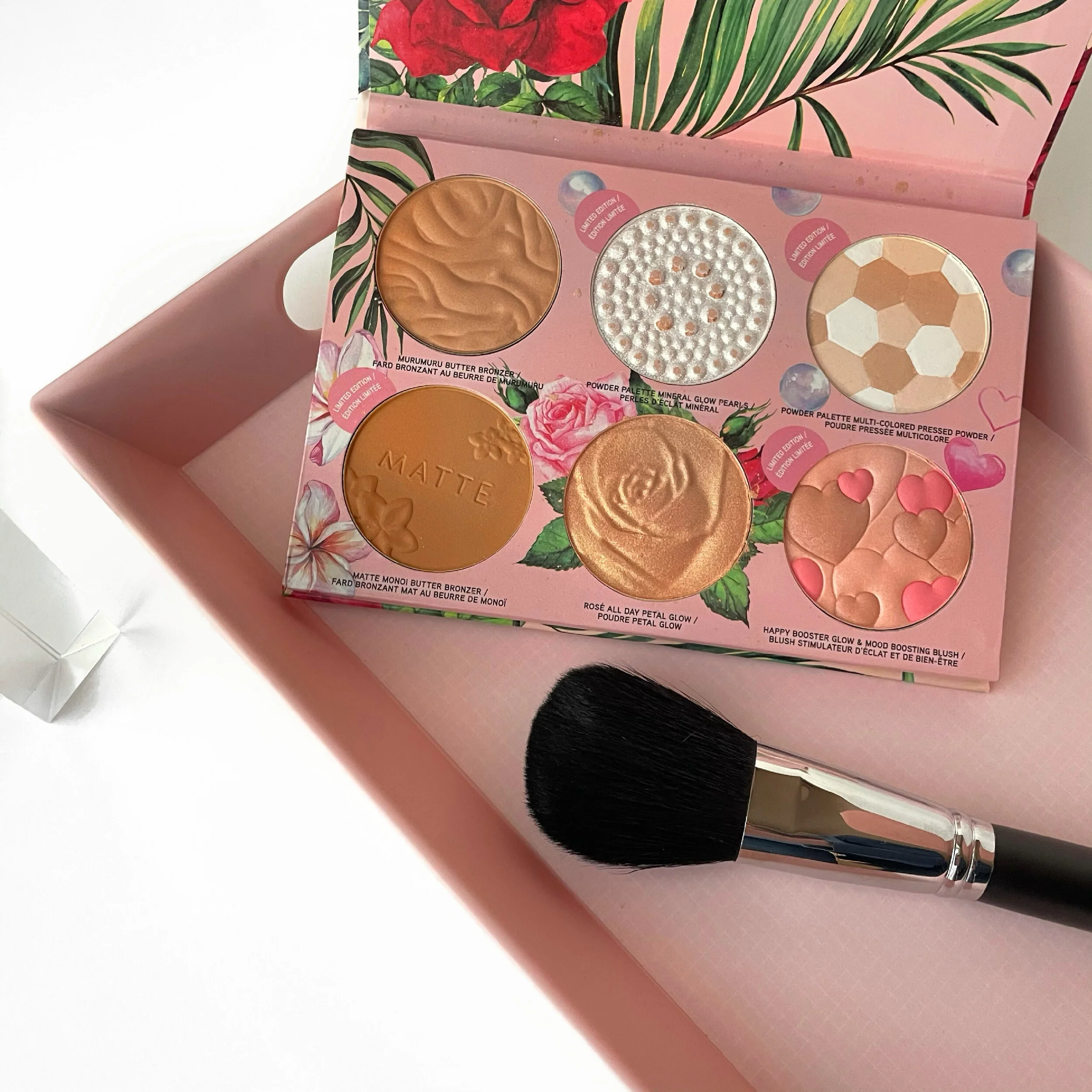 5 PALETTES TO 'SPRING' FOR... AND A GIVEAWAY