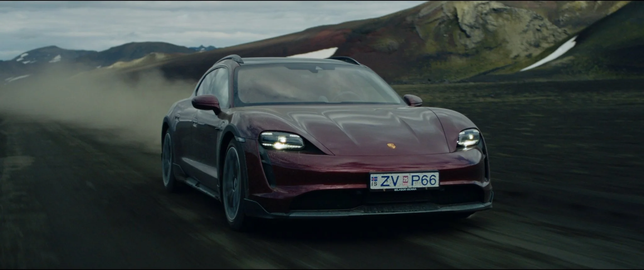 porsche-island_1.1.20.jpg