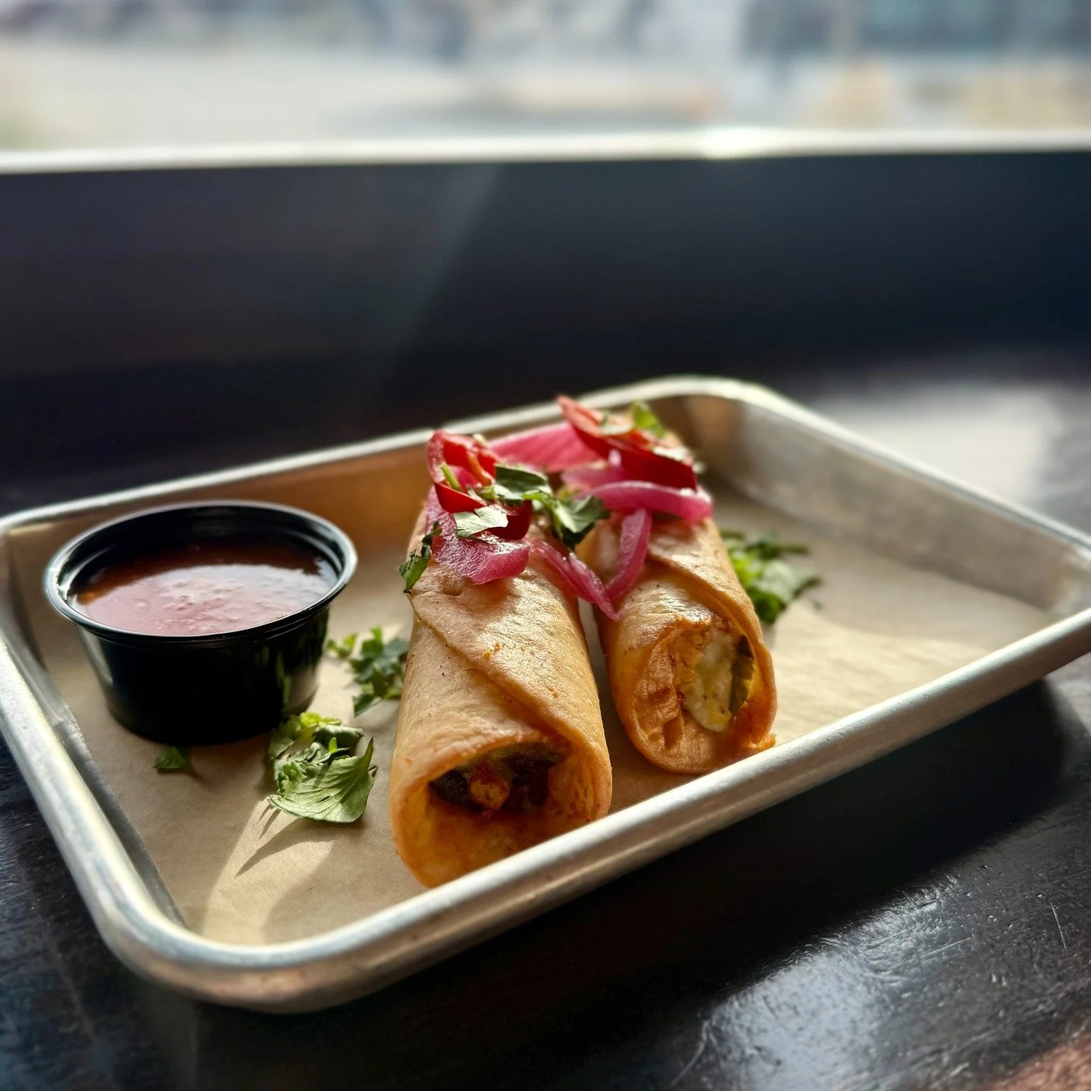 🔥𝔫𝔢𝔴 𝔰𝔭𝔢𝔠𝔦𝔞𝔩𝔰 🔥
𝙍𝙖𝙟𝙖 𝘾𝙤𝙣 𝘾𝙧𝙚𝙖𝙢 - 2 𝙛𝙡𝙤𝙪𝙧 𝙩𝙤𝙧𝙩𝙞𝙡𝙡𝙖𝙨 𝙛𝙧𝙞𝙚𝙙 𝙬𝙞𝙩𝙝 𝙖 𝙘𝙧𝙚𝙖𝙢𝙚𝙙 𝙘𝙤𝙧𝙣, 𝙥𝙤𝙗𝙡𝙖𝙣𝙤 &amp; 𝙘𝙧𝙚𝙖𝙢 𝙛𝙞𝙡𝙡𝙞𝙣𝙜. 𝙏𝙤𝙥𝙥𝙚𝙙 𝙬𝙞𝙩𝙝 𝙥𝙞𝙘𝙠𝙡𝙚𝙙 𝙧𝙚𝙙 𝙤𝙣𝙞𝙤𝙣𝙨, 𝙘𝙞𝙡