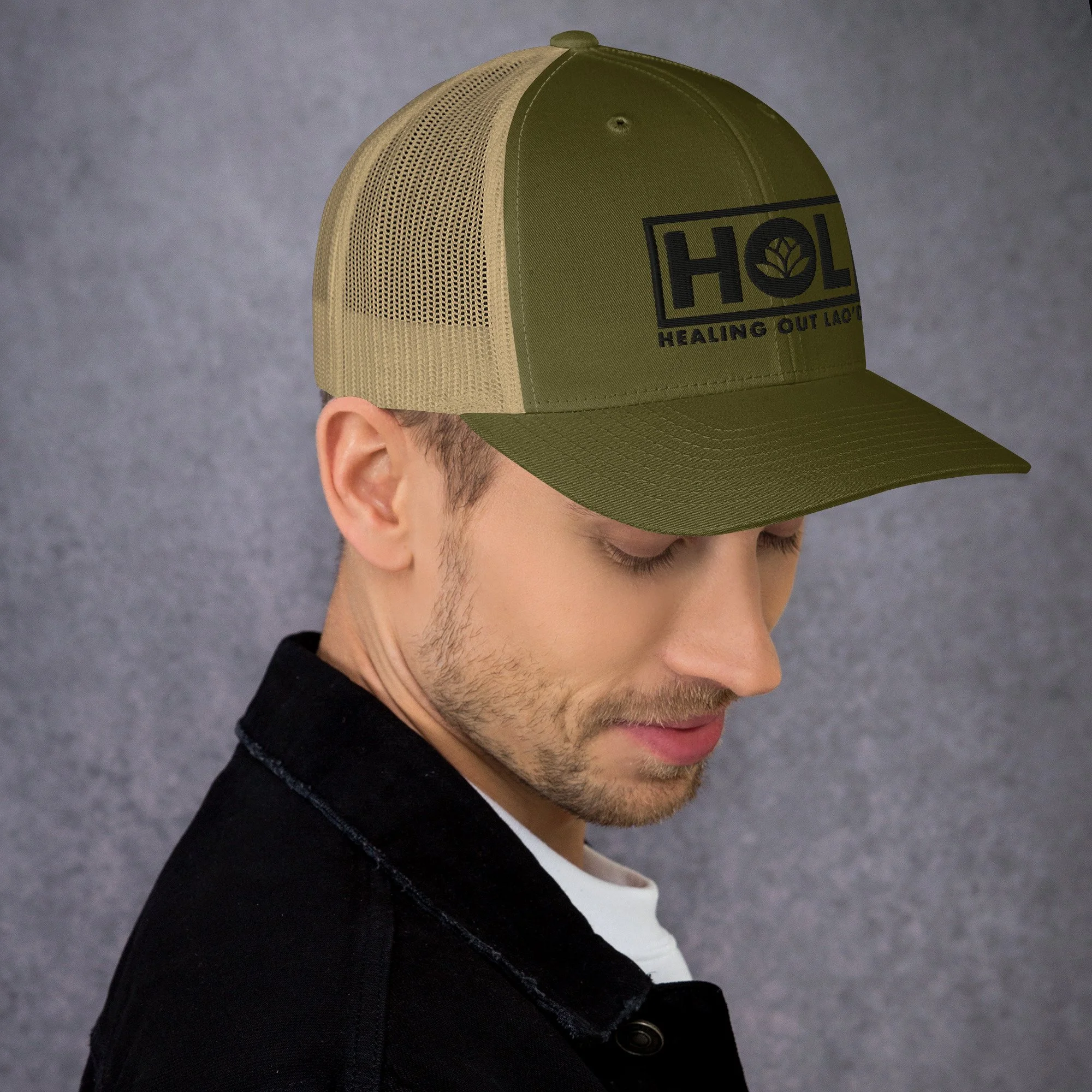 retro-trucker-hat-moss-khaki-right-6528654b13246.jpg