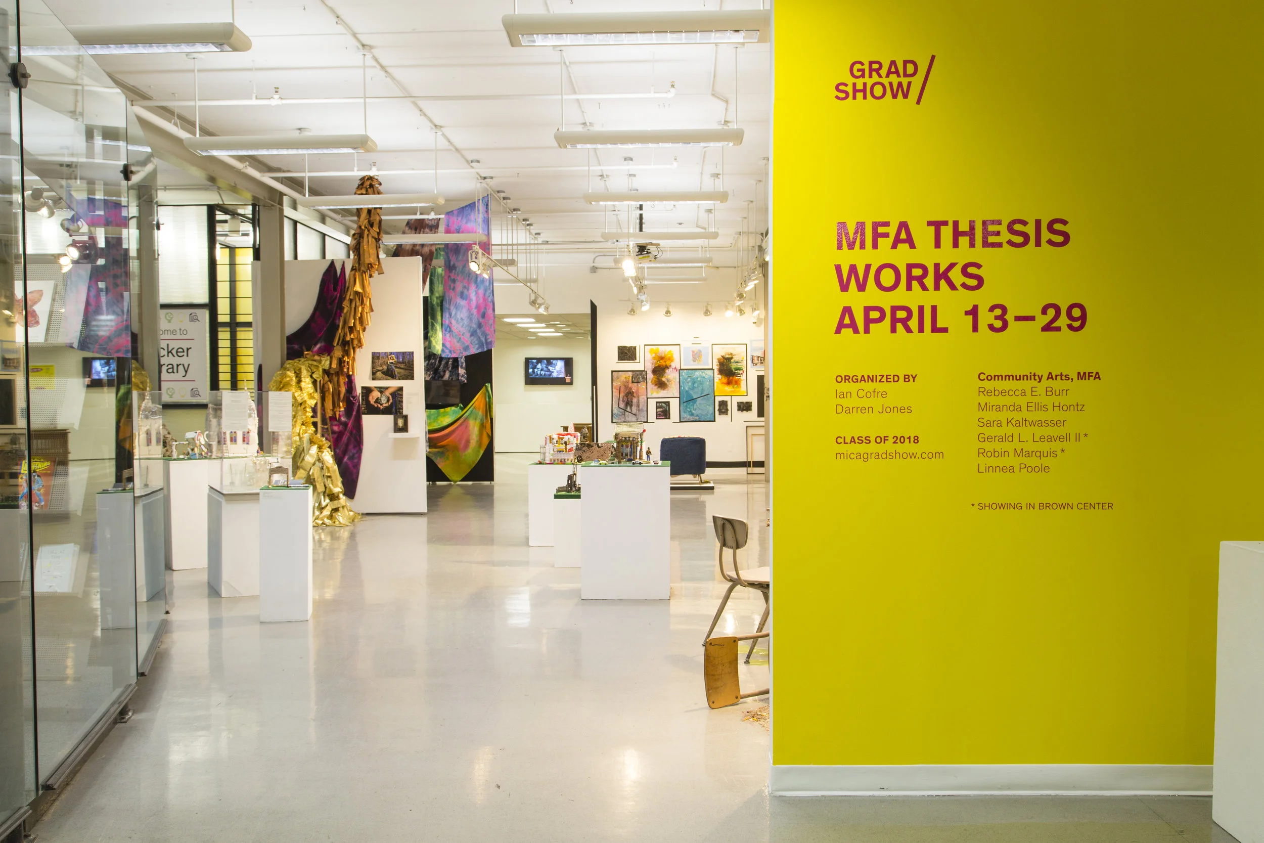 Gradshow_Exhibition3-4.jpg