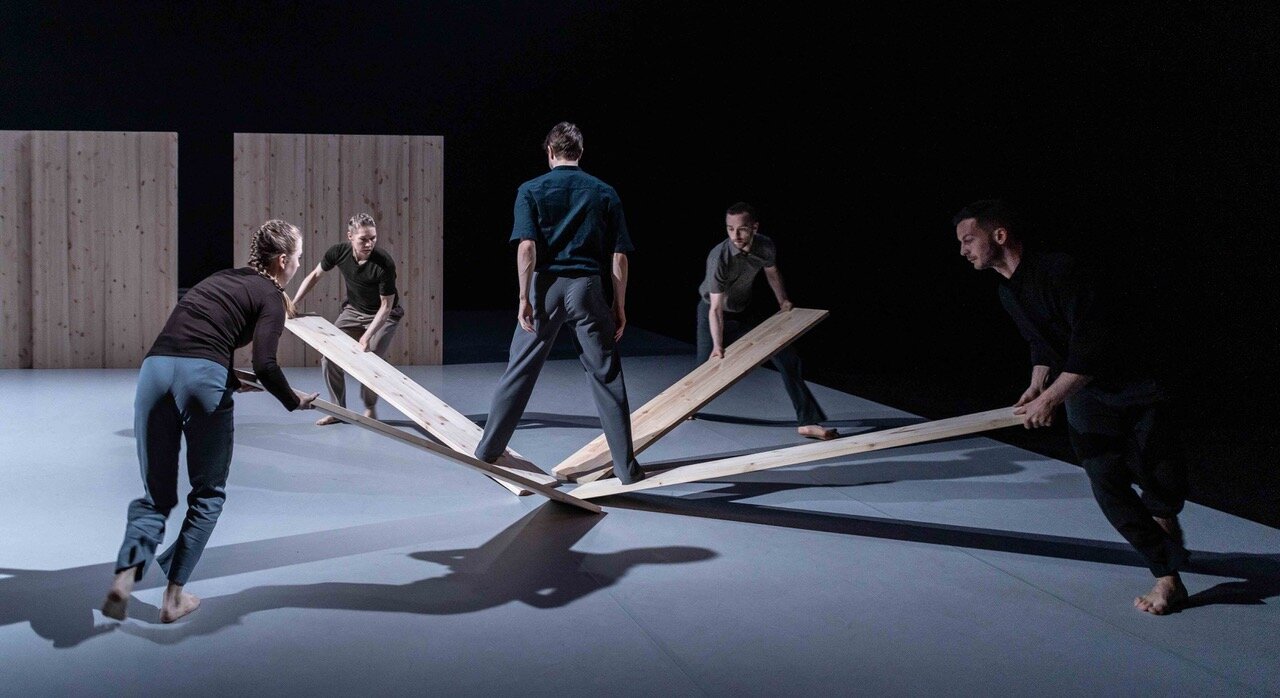 Skånes Dansteater in “The Longest Distance Between Two Points”