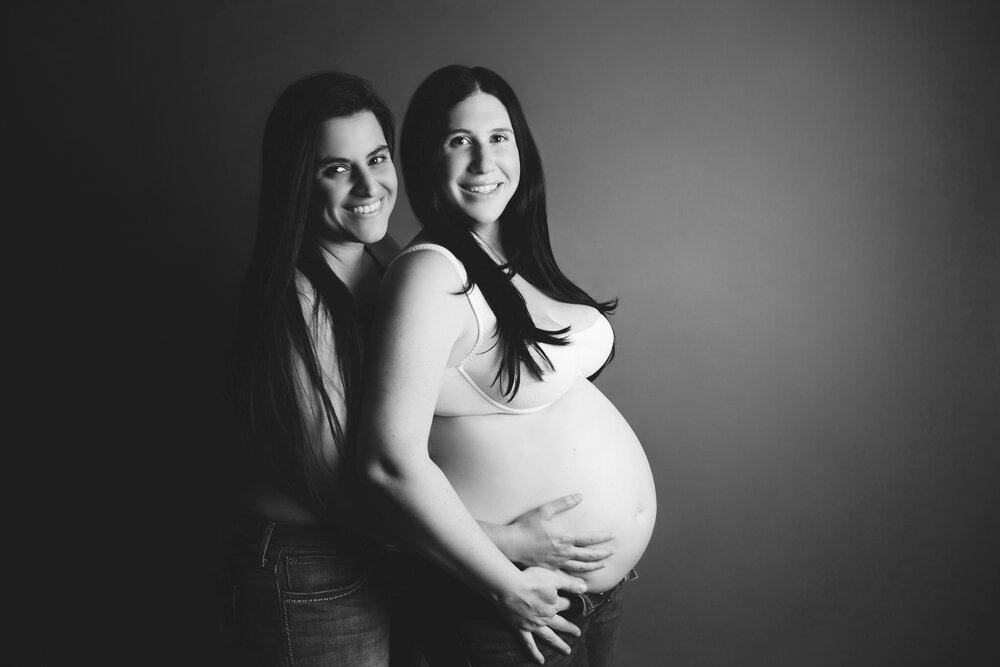 Syd + Brit Maternity 2-121bcopy.jpg