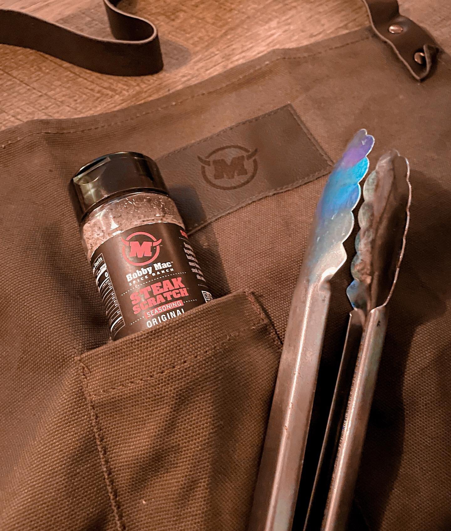 Perfect combo to start the New Year! 🎊 
-

#steak #steaklover #steakporn #spices #spiceitup #bobbymacspiceranch #bobbymac #steakscratch #spicerub #salmon #veggies #steaknight #cookingout #grilling #happynewyear #cookout #chargrilled #spice #bbq #fol
