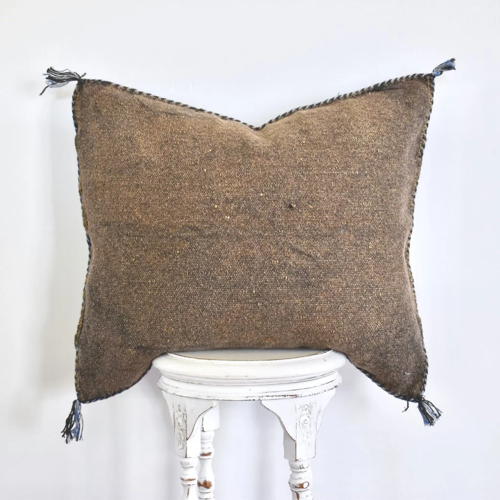 Sabra Pillow 017