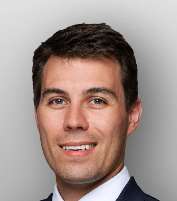 Member-Piers_Ronan_color.jpg