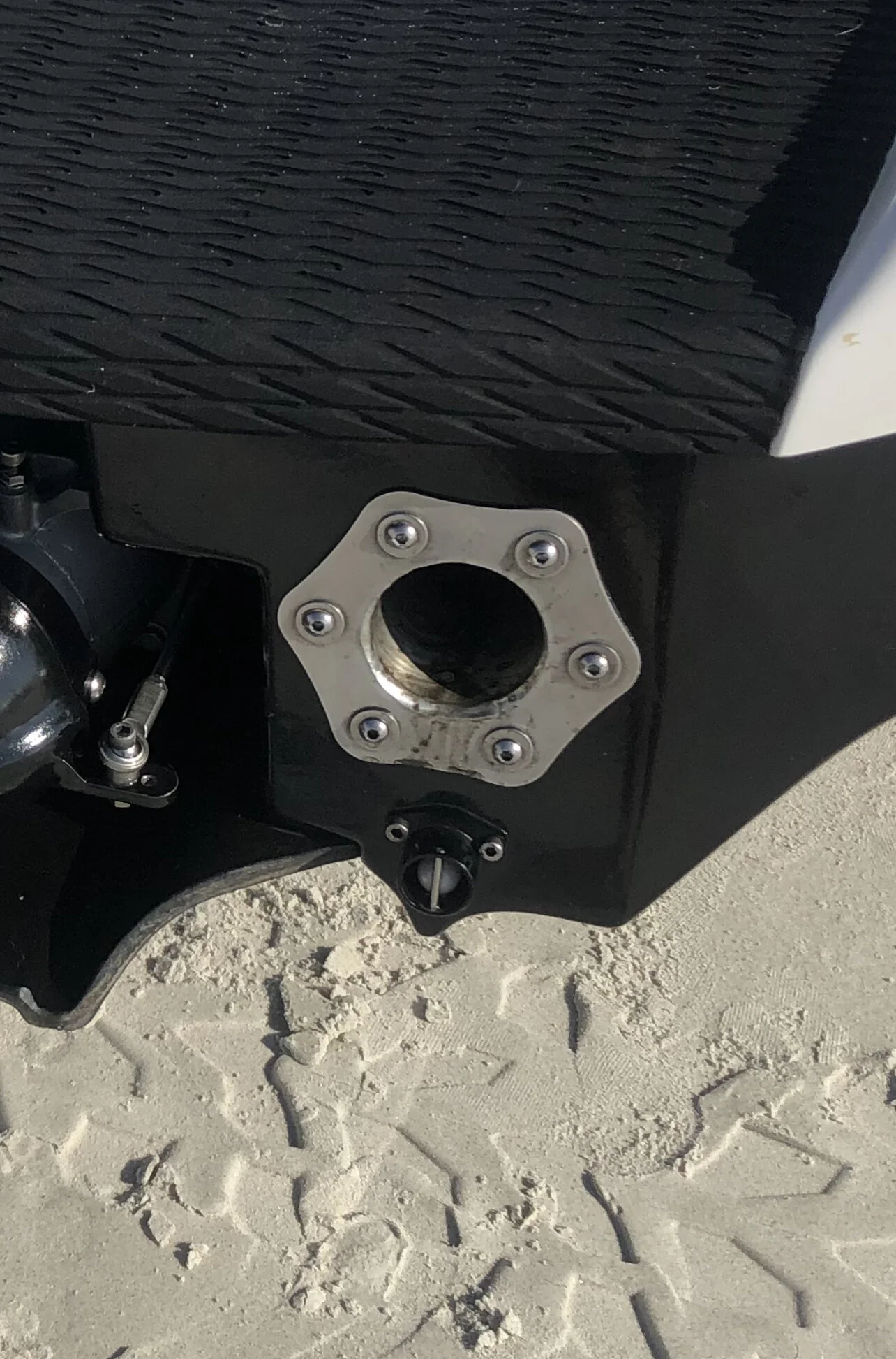 09B5D464-DF1A-4A6A-9FB5-ECE9028CB4FB