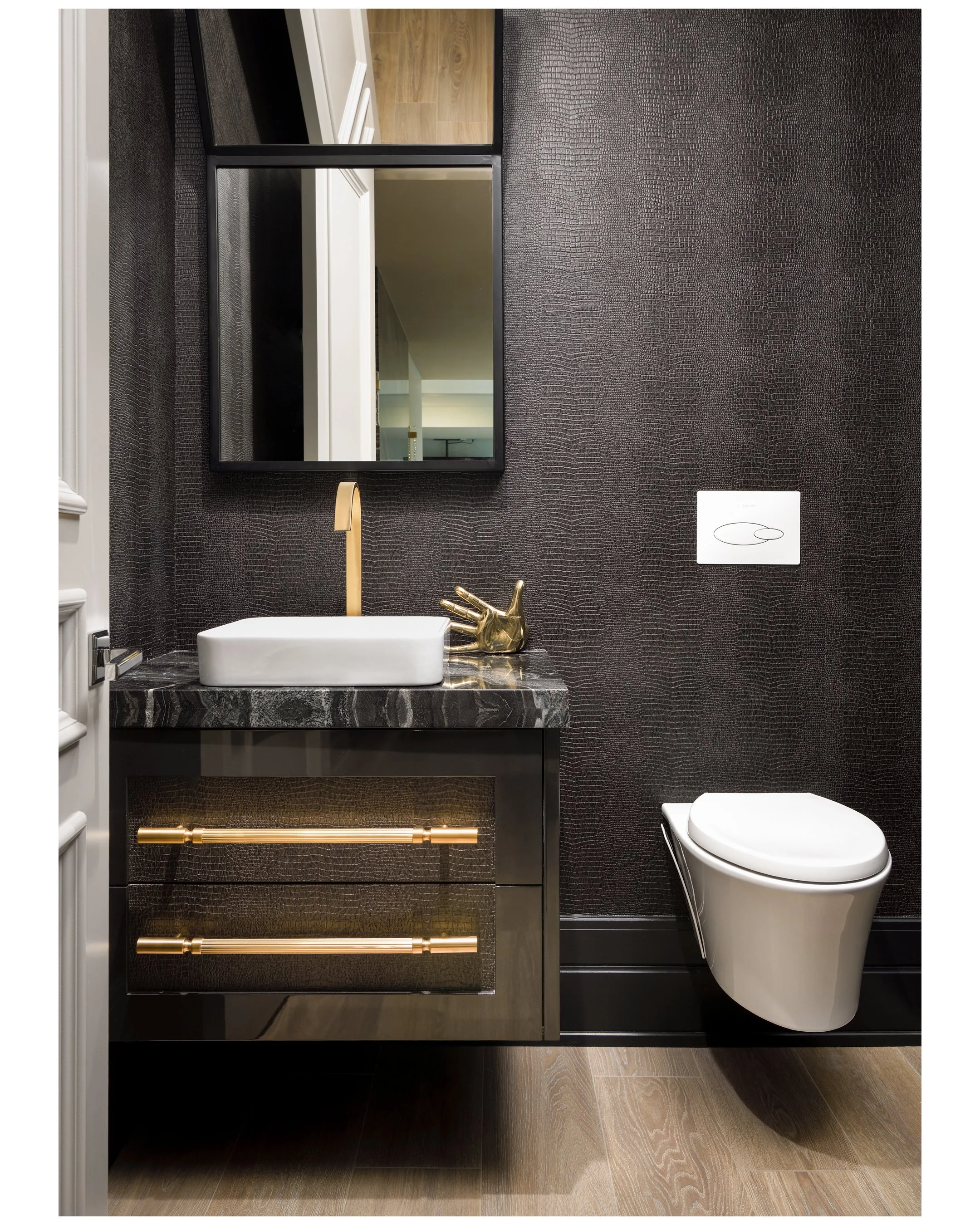 CN Interiors - 716 S Oak St 18.jpg