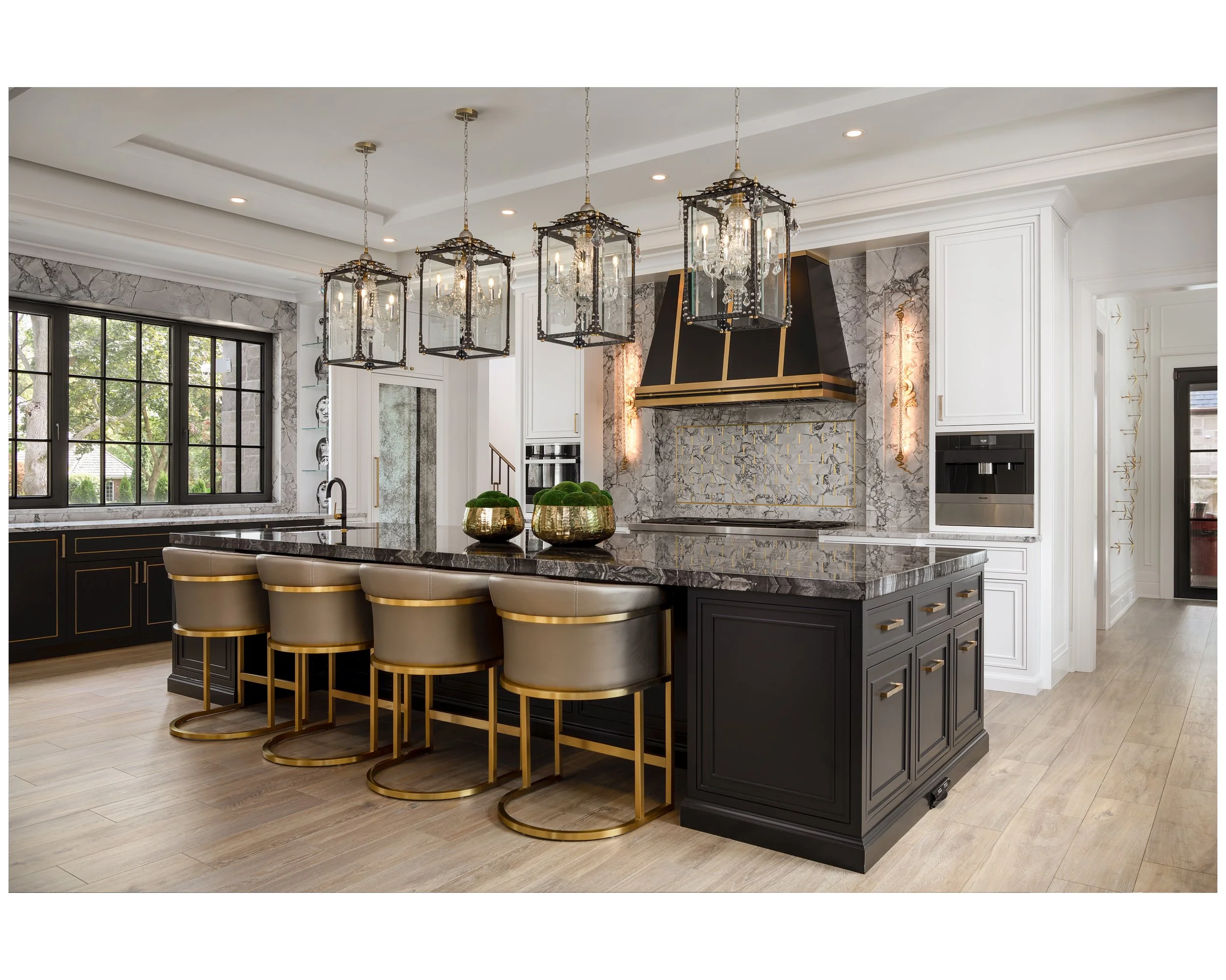 cn interiors kitchen_5x4_2700x2160_U_50.jpg