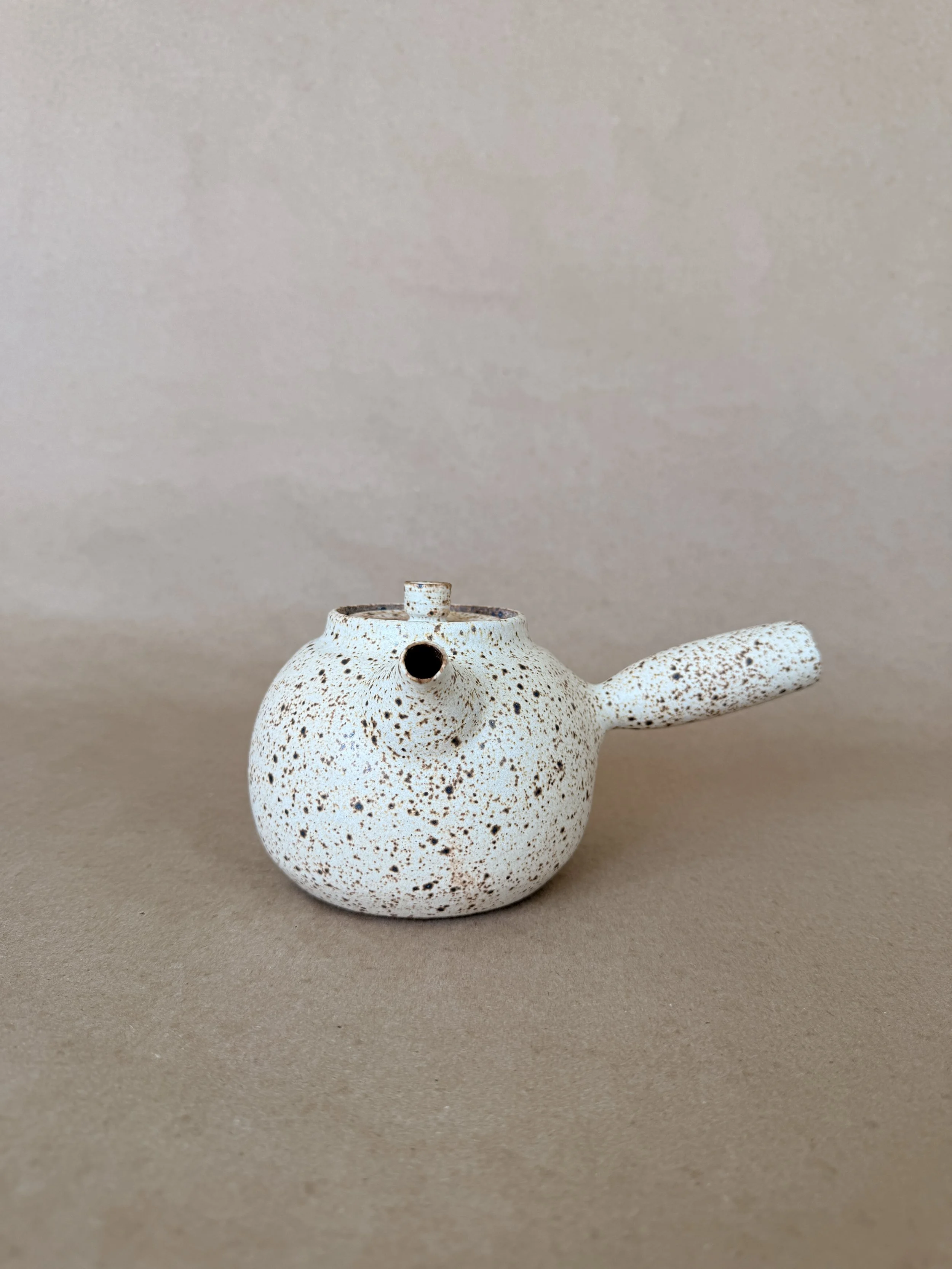 Offering Teapot (500ml)