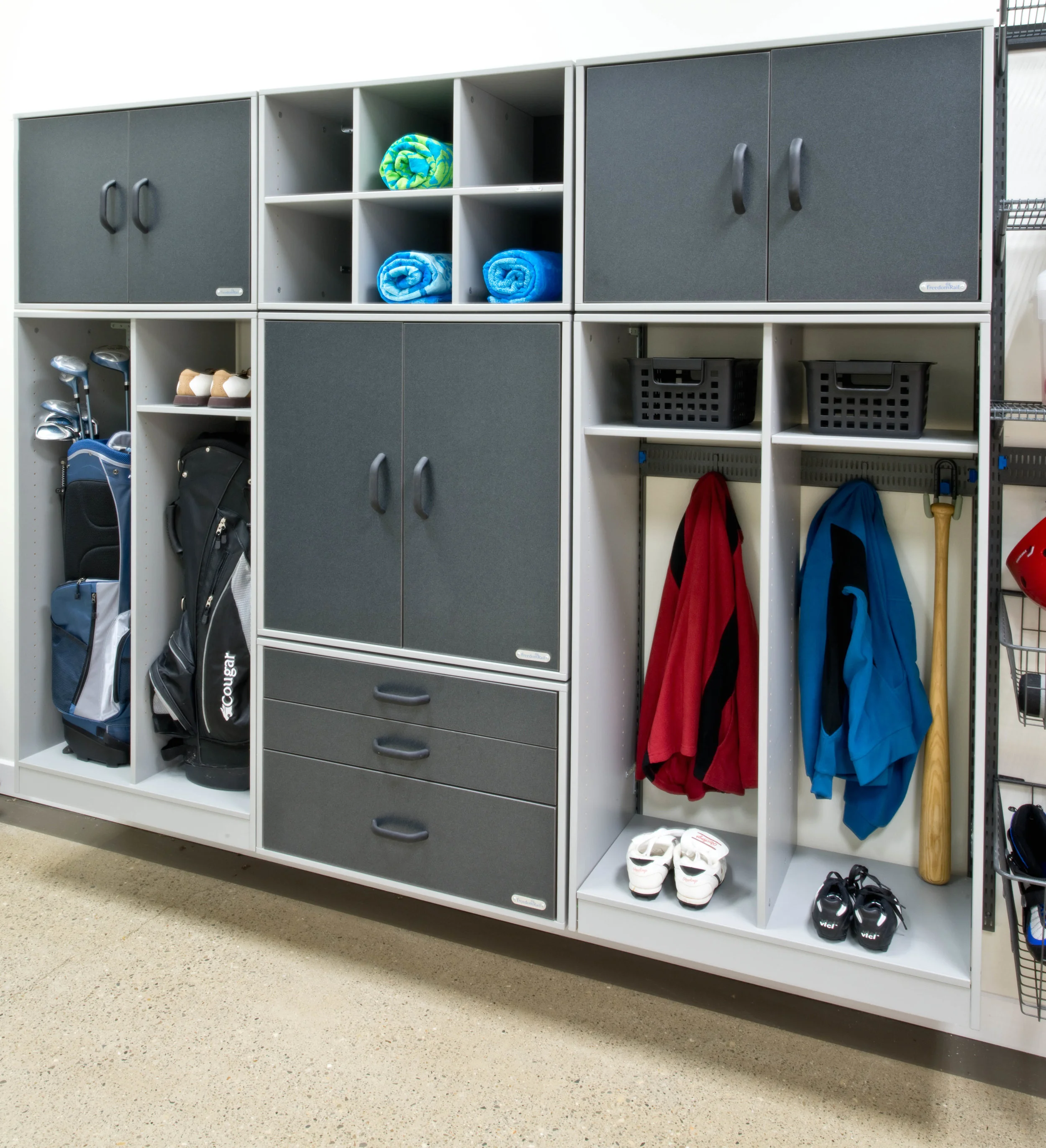 Garage Creative Organizing