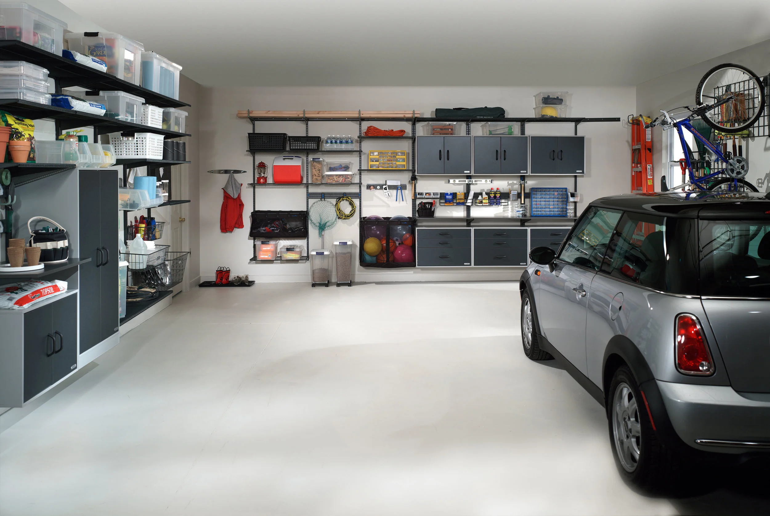 Garage Creative Organizing