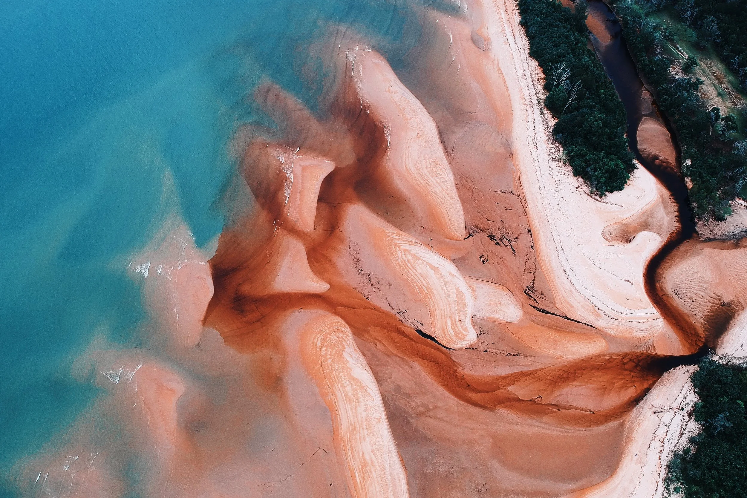 aerial-shot-beach-bird-s-eye-view-1404918.jpg