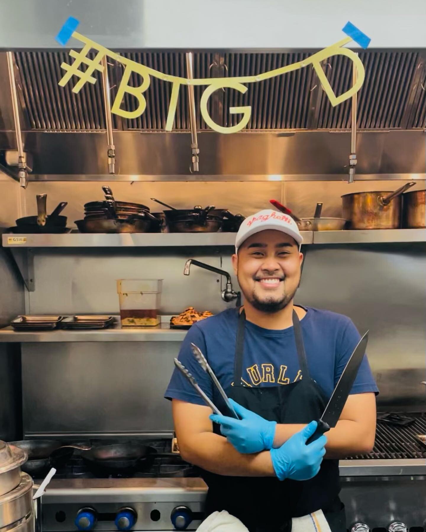 Happy birthday Daryl!!!

Daryl has been one of our day ones and he&rsquo;s simply the best! 

He started off in the front of house in our 1.0 days, and is now our assistant kitchen manager who basically knows every role in the kitchen. 

Fun facts: 
