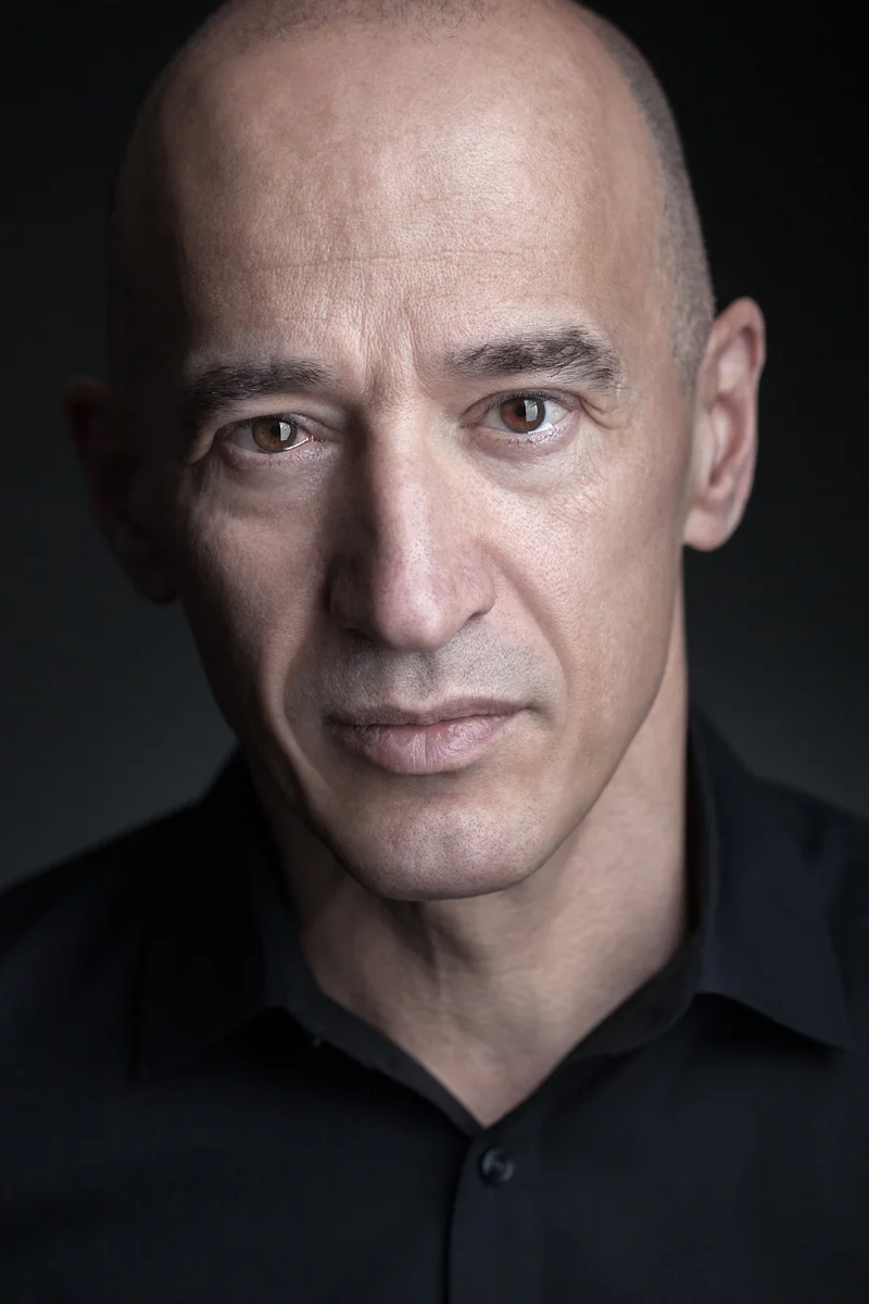 Headshot_2.jpg