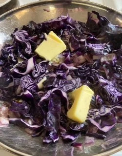 Spiced Winter Red Cabbage