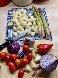 Gnocchi with Chicken, Tomatoes & Mozzarella