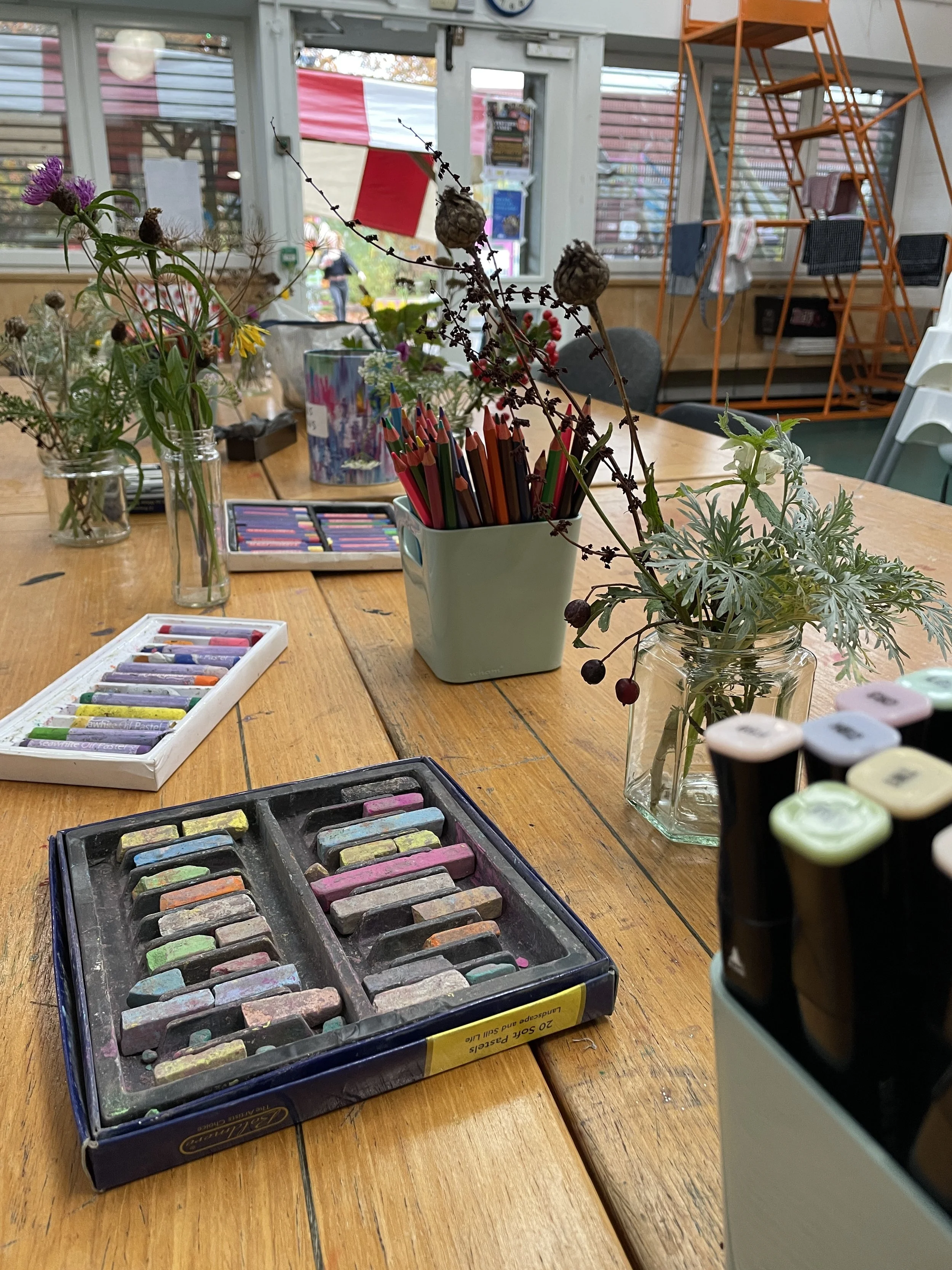 Project Mama : creative sessions, wild plants for haircare