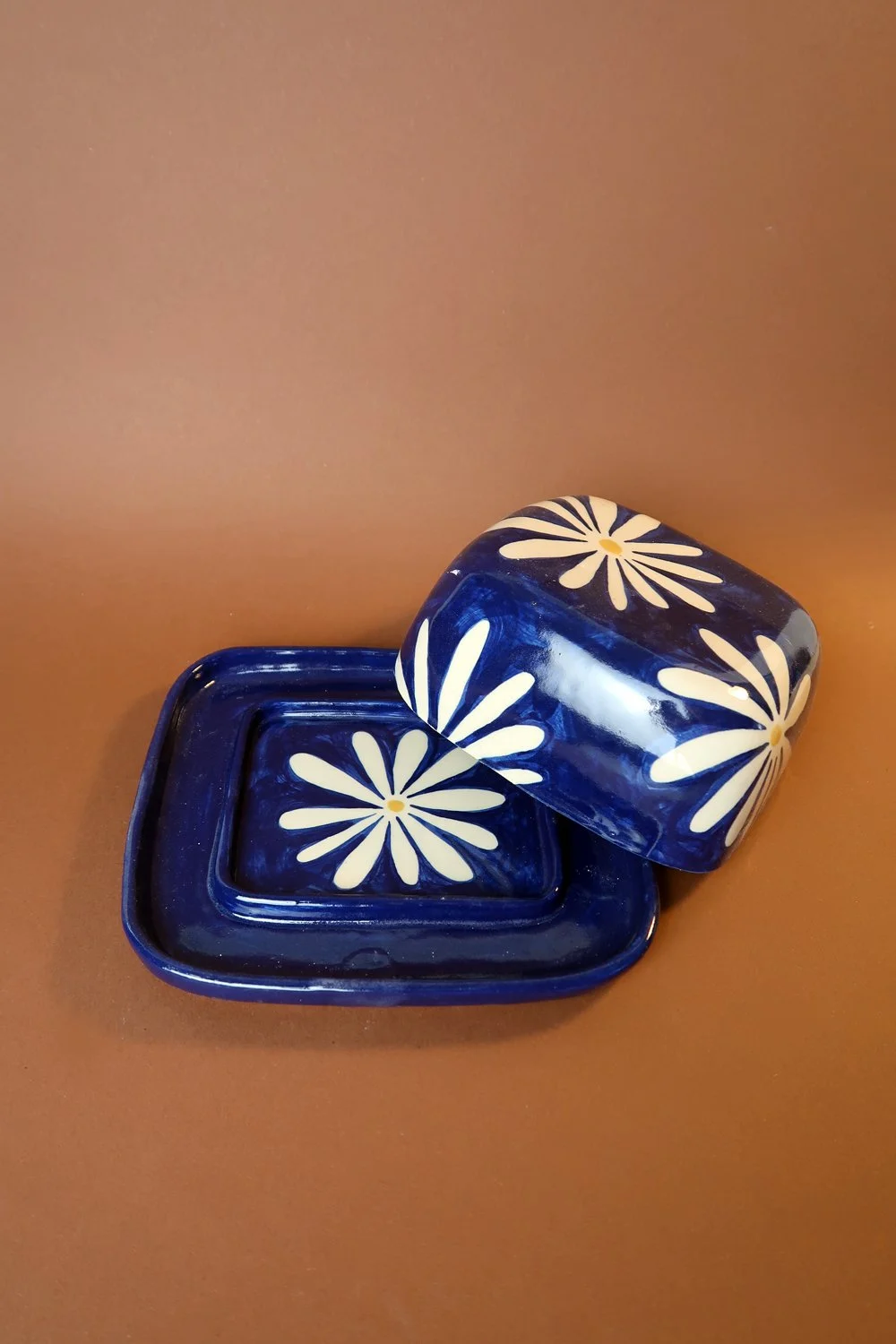 Daisy Butterdose dunkelblau