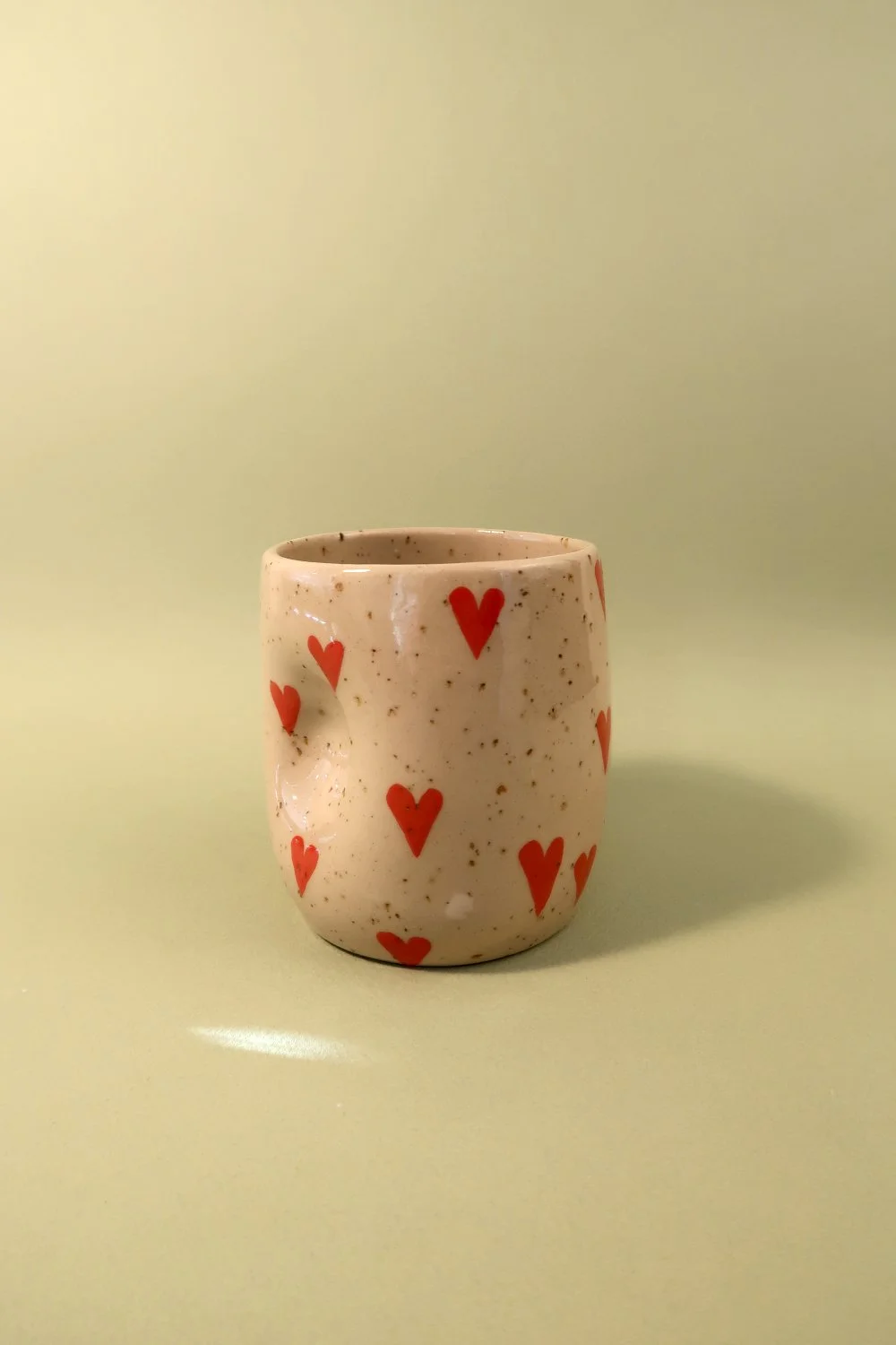 Griffelbecher red hearts