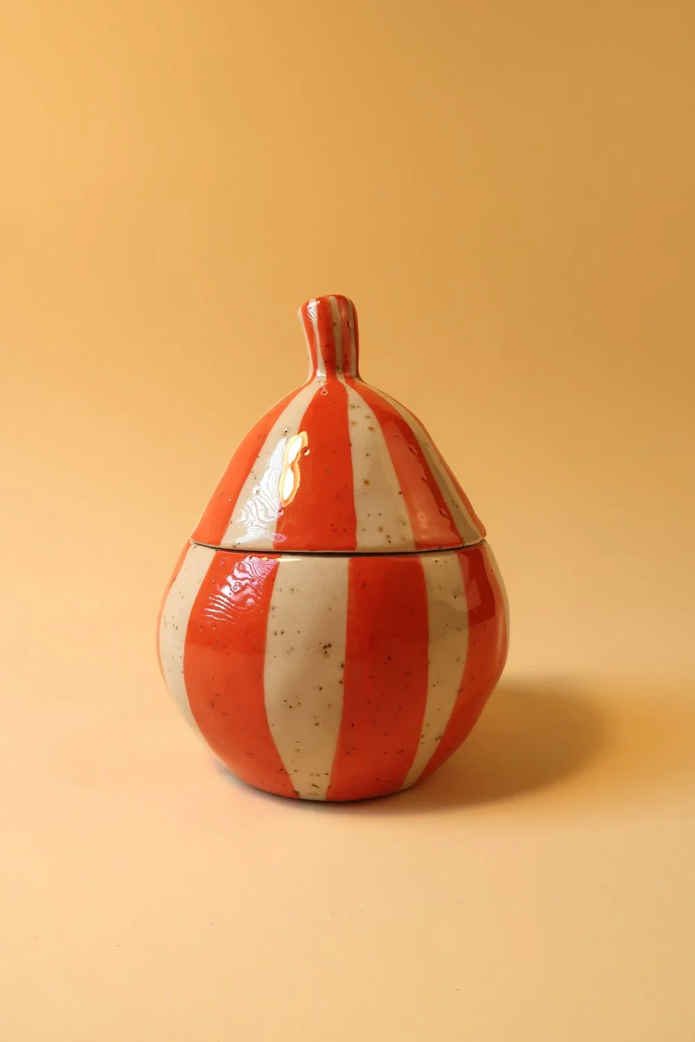 Birnendose red stripes