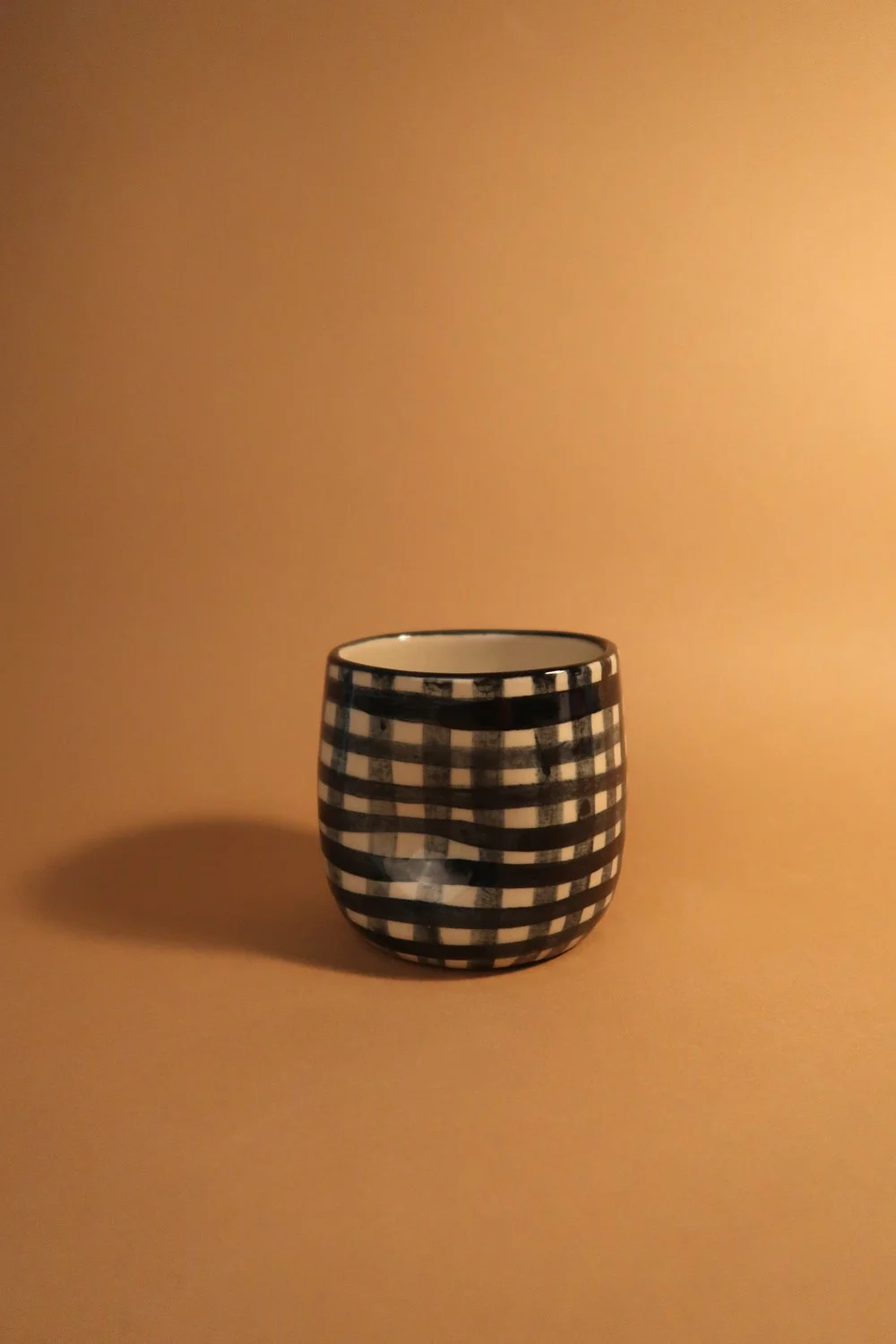 Kleiner Griffelbecher kariert