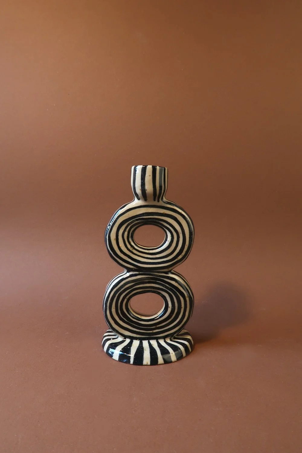 Kerzenhalter black lines