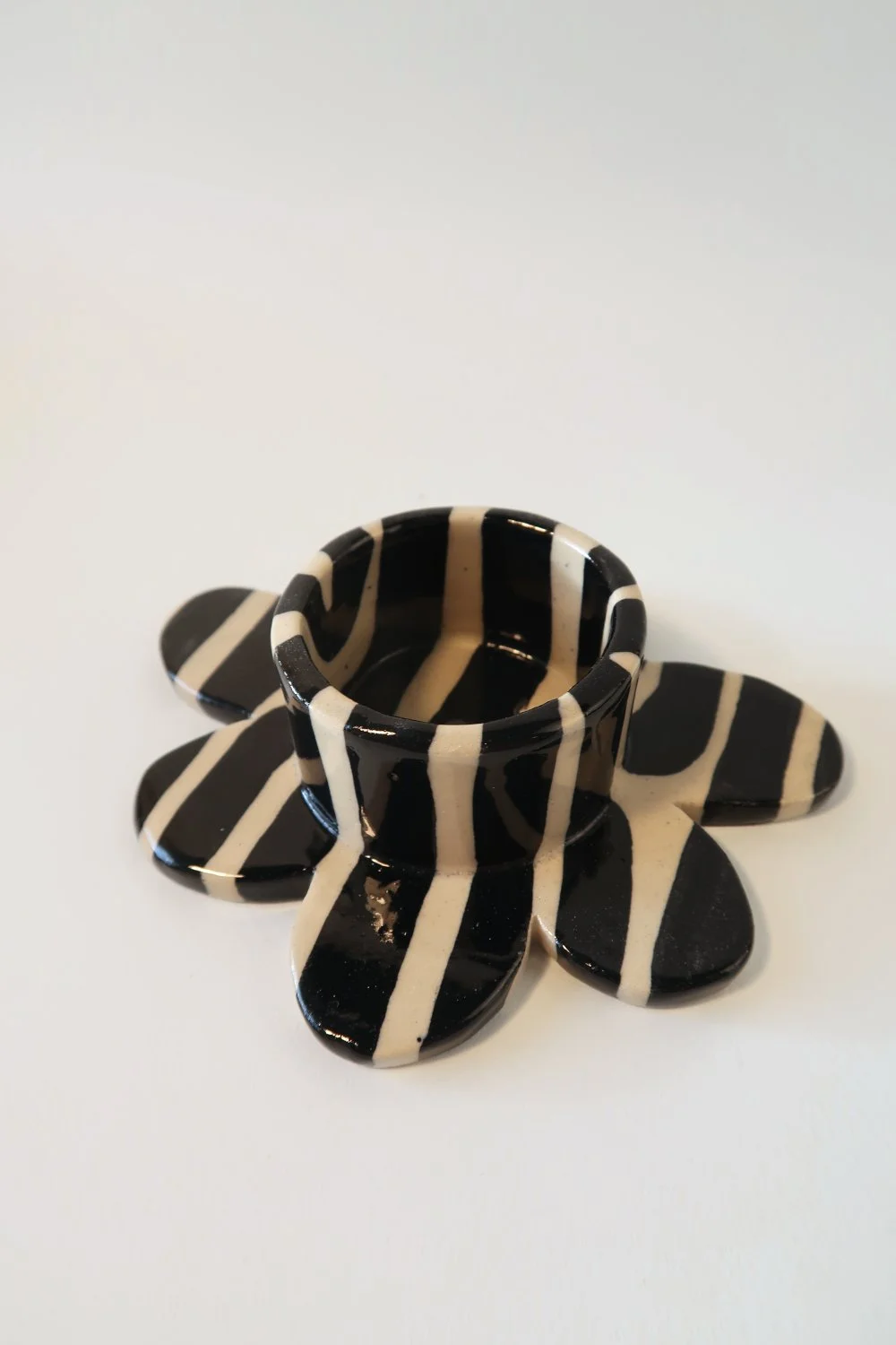 Daisy Teelichthalter