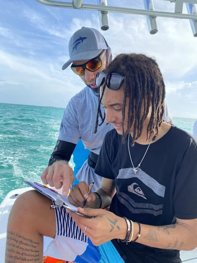 Saving+the+Blue+-+501+c+3+-+Non+profit+-+Nonprofit+-+Not+for+Profit+-+BRUV+-+Sharks+-+Shark+-+Hammerhead+-+The+Bahamas+-+Andros+-+Minority+-+Marine+Biology+-+Shark+Research+-+Equality+-+Sponsorship (2).webp